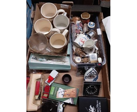 CARTON WITH MISC MUGS, CHEESE KNIVES, ROLLER BOARD GAMES, POLO CLUB WALLETS & OTHER TRINKETS