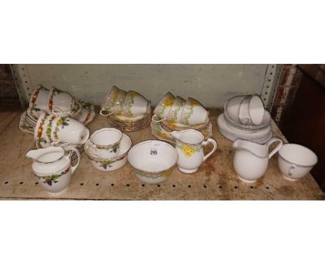 SHELF OF MIXED CHINA, CUPS & SAUCERS BY ROSINA, ROYAL STANDARD & ROSLYN