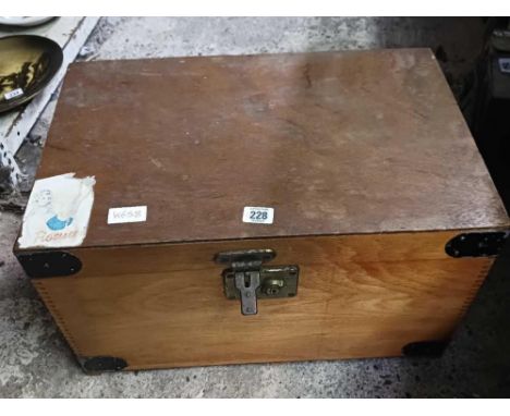 EMPTY PLYWOOD TOOL CHEST