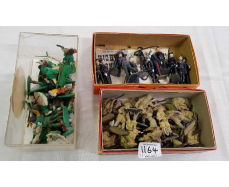 QTY OF LEAD & PLASTIC MILITARY FIGURES IN 3 SMALL TUBS