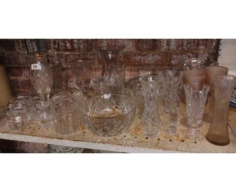 SHELF OF MISC GLASSWARE MAINLY BOWLS & VASES