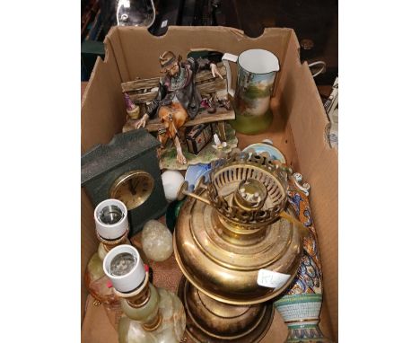 CARTON WITH MODERN STONE QUARTZ CLOCK, BRASS LAMP BASE ADAPTED TO ELECTRIC, ORIENTAL STYLE VASE, PAIR OF MODERN ALABASTER TAB