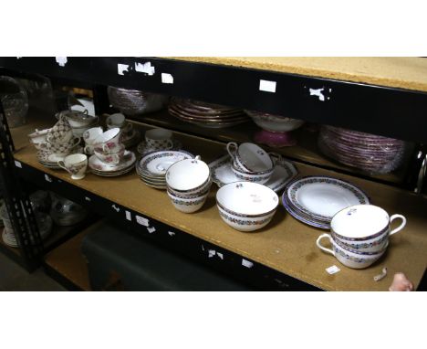 Spode Copelands part tea service, retailed by Townsend Galleries, Newcastle-on-Tyne, other floral decorated tea cups and sauc