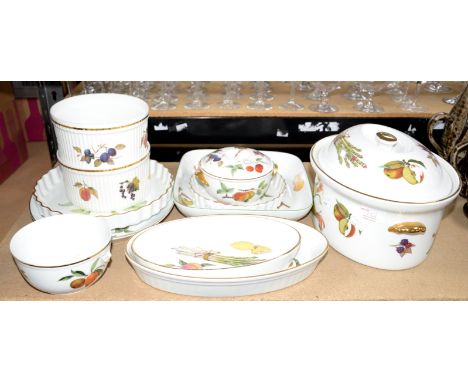 Royal Worcester Evesham pattern dinner and table wares, Studio pottery jugs and cups,