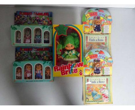 A group of vintage toys to include RAINBOW BRITE 'Patty O'Green and Lucky Sprite' doll by MATTEL - VG in F/G boxes (5)