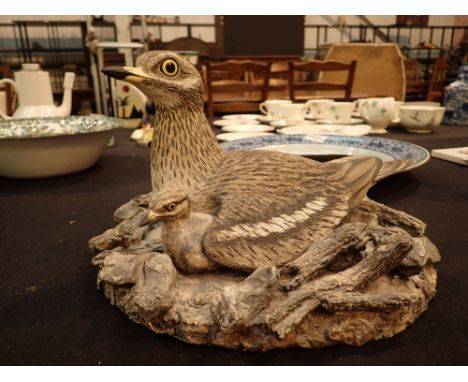 Large ceramic nesting stone curlew with chick L: 28 cm H: 19 cm