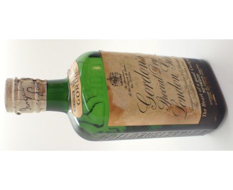 Vintage half bottle of Gordons special dry gin 