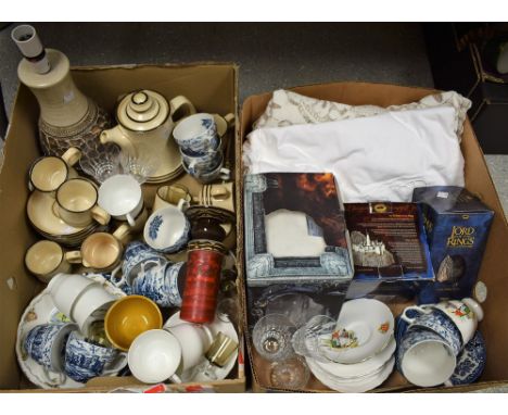 Household Sundries - a Denby Sahara tea set for eight; an art pottery table lamp; Lord of the Rings models, boxed; table line