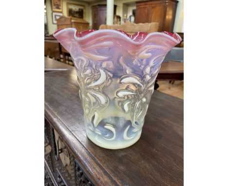 Large ruby and vaseline glass standard oil lamp shade, 23cm high.