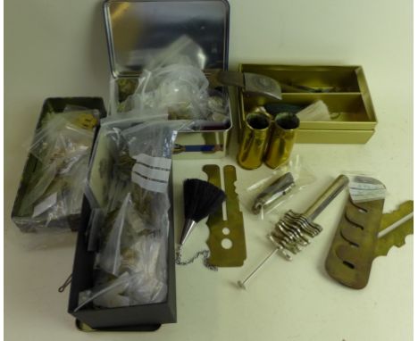 A collection of approx thirty seven brass shoulder titles mainly First World War periodSubjects to include Australia, Bedford