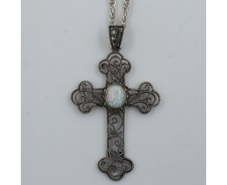 925 silver and opal pendant necklace, pendant H: 60 mm. UK P&amp;P Group 0 (£6+VAT for the first lot and £1+VAT for subsequen