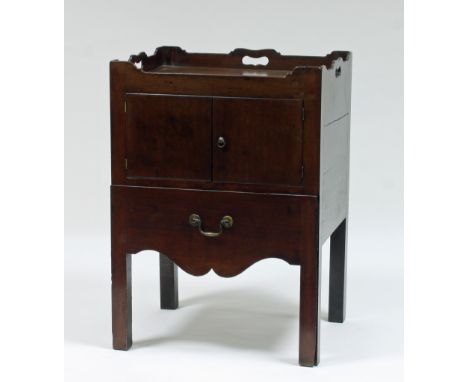 A George III mahogany tray top commode, 54.5cm wide Condition Report: Top split, right hand side panel split and left hand si