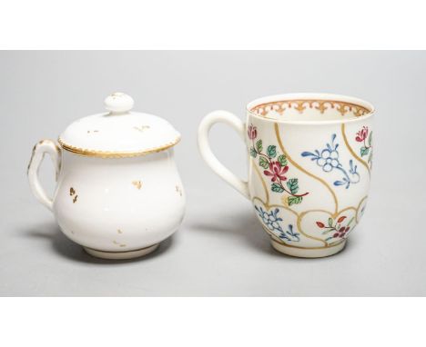 A Worcester James Giles decorated coffee cup c.1770 and a Bristol custard cup and cover c.1770, 7cm