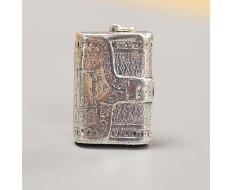A George III engraved silver vinaigrette, modelled as a satchel, John Shaw, Birmingham, 1816, 31mm.