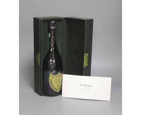 Boxed Dom Perignon vintage 1998, one bottle