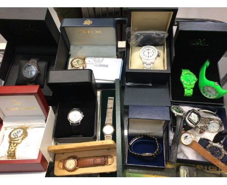 Lot of contemporary wristwatches including Toy Watch, Swatch, Nautica, Claude Valentini, Liberty and others, mostly boxedThe 