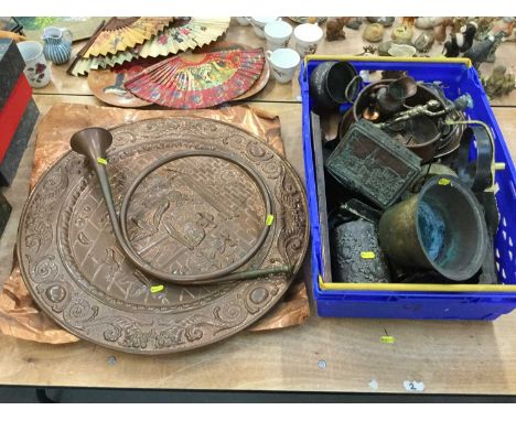 Copper hunting horn, and various antique and vintage metal wares