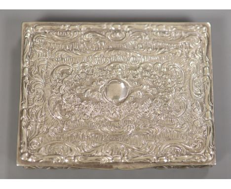 A late 19th century German? 800 white metal snuff box, 87mm.