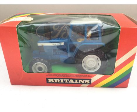 A Boxed Britains Ford TW20 Tractor #9523.