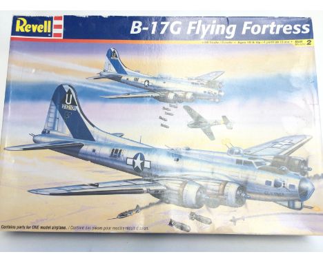 A Boxed Revell B-17 Flying Fortress model kit. 1:48 Scale.