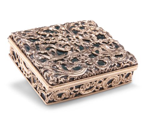 A 19TH CENTURY GOLD-MOUNTED AGATE SNUFF BOX, unmarked, rectangular with hinged cover, the pierced gold-mount chased with putt
