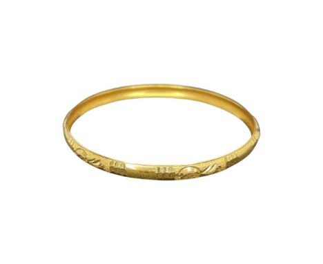 22ct Gold Diamond Cut Bangle7cm diameter Condition report: excellent condition, no damage