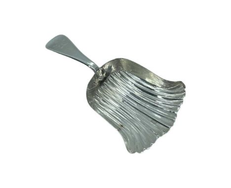 Georgian Silver Shovel Caddy Spoon. Francis Clark, Birmingham 1827. 7 g. Of ribbed shovel form. Crest to handle8 cmsCondition