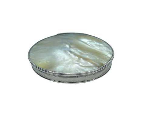 Silver Mounted Oyster Shelled Top and Bottom Oval Snuff Box. Unmarked c1900, 33g combined weight