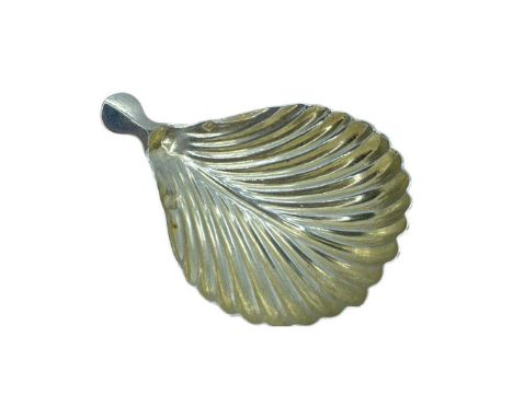 Silver French Caddy Spoon. Philippe Berthier, c.1850. 8.5 g. Scalloped bowlLength 5.1 cmsCondition report: Excellent
