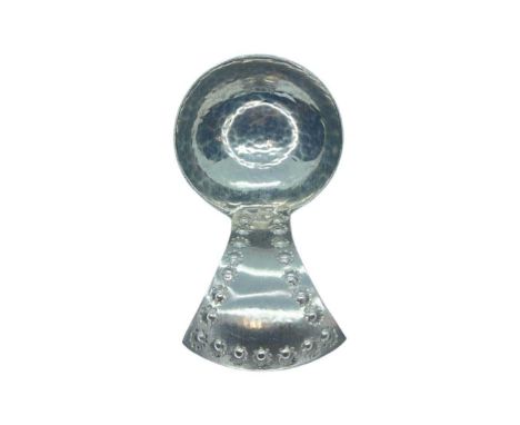 Keswick Handmade Stainless Steel Caddy Spoon. 20th Century, 10 gLength 6.3 cmsCondition report: Excellent condition