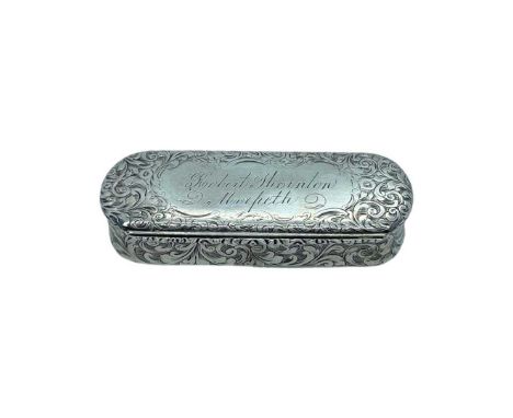 Good Quality Silver Snuff Box. Edward Smith, Birmingham 1846, engraving on lid 'Robert Thornton, Morpeth', 75g8.5cm widthCond