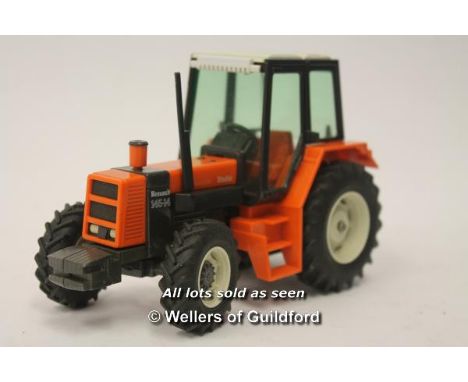*Britains Renault 145-14 Tractor 1:32 scale model (Lot subject to VAT)