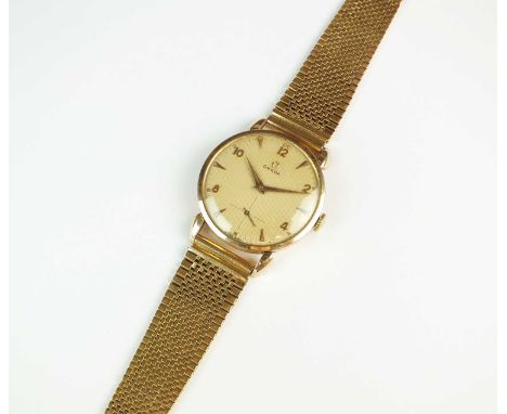 A Gentleman's gold plated Omega wristwatch, the circular decorative dial with Arabic numerals, batons and subsidiary seconds 