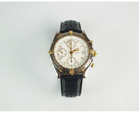 A Gentleman's stainless steel Breitling Chronographe automatic wristwatch, the circular white dial with batons, three subsidi