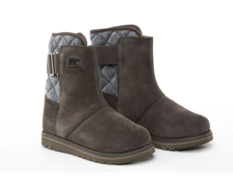 A PAIR OF SOREL 'RYLEE' GREY SUEDE WINTER BOOTS EU 38
Waterproof 'Rylee' winter hiking boots, with dark grey suede exterior t