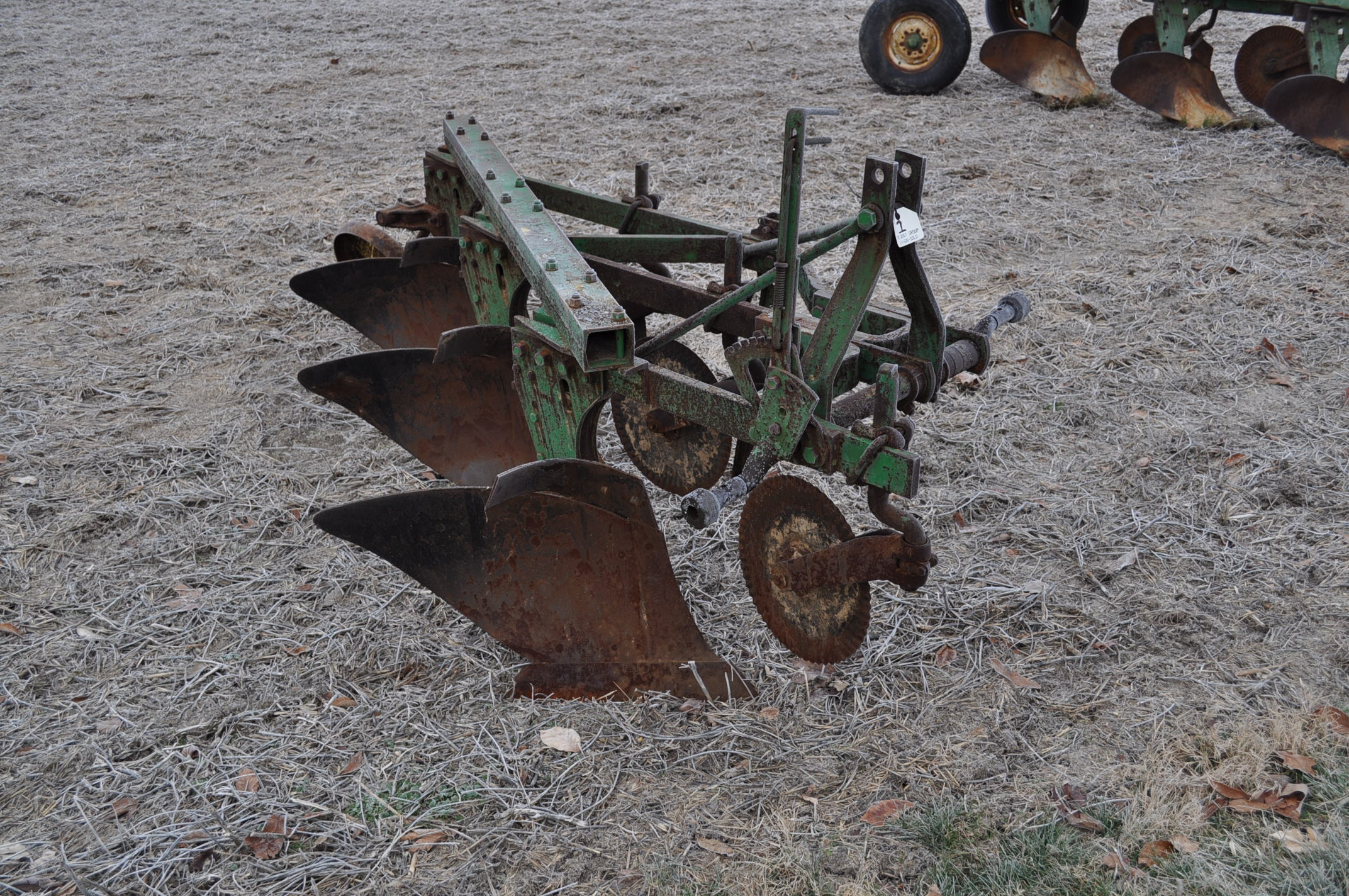 John Deere 3x16 moldboard plow, 3 point