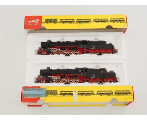 A pair of FLEISCHMANN HO gauge German outline steam locomotives comprising a 4175 class BR50 and a 4177 class BR051 both in D