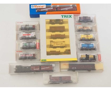 A group of HO gauge German outline rolling stock by TRIX, FLEISCHMANN and others - VG in G/VG boxes (14)