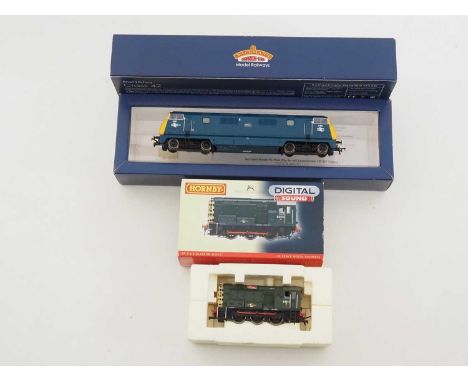 A pair of OO gauge diesel locomotives comprising a BACHMANN Warship class in BR blue 'Kelly' and a HORNBY class 08 in BR gree