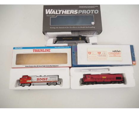 A group of HO gauge American outline diesel locomotives by WALTHERS and IHC in various liveries (IHC in incorrect box) - VG i