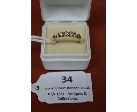 9ct Gold Ring Size: P ~2.3g 