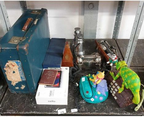 Karma the Chameleon telephone, Disney Winnie The Pooh telephone, Metronome and other collectables