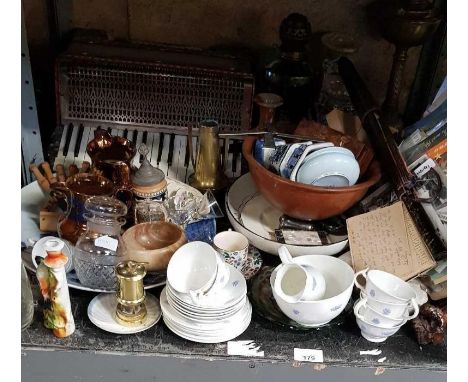 Accordion, oil lamps, ephemera and other collectables