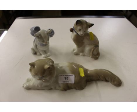 Three Nao cat ornaments 