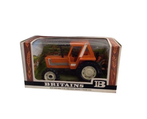 Britains Fiat Trattoria Tractor No.9528, Krone Benac RBR 3000 Hay Bale Trailer No.9534, Loader Wagon No.9578 &amp; Hose Drum 