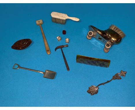 A Victorian novelty roller shoe brush and other collectables 