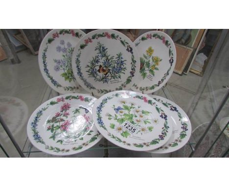A quantity of Royal Worcester herbs collector's plates.