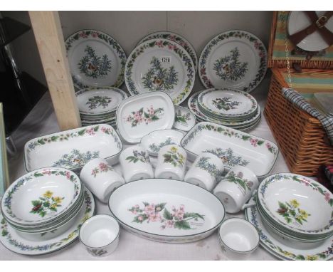A good lot of Royal Worcester 'Worcester Herbs' dinner ware, 40+ pieces