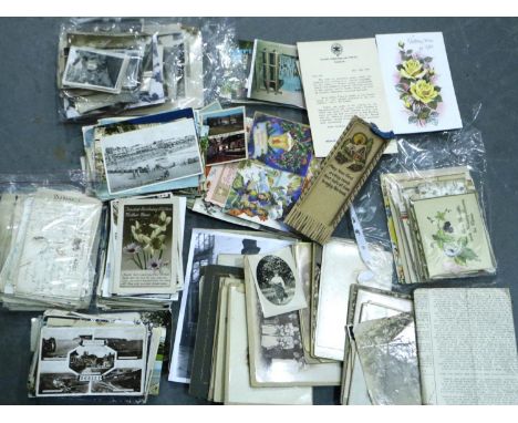 Large collection of vintage postcards and photographs. P&amp;P Group 2 (£18+VAT for the first lot and £3+VAT for subsequent l