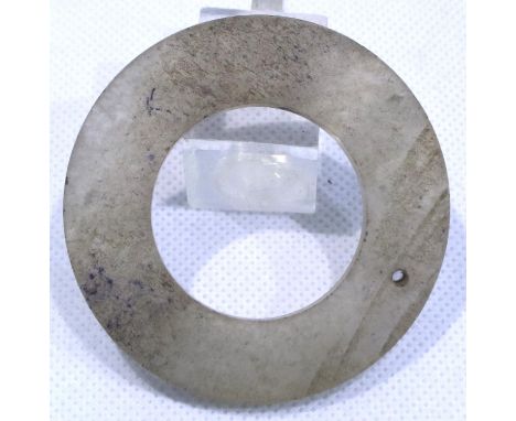 Chinese white jade circular pendant, D: 55 mm. P&amp;P Group 1 (£14+VAT for the first lot and £1+VAT for subsequent lots)s 